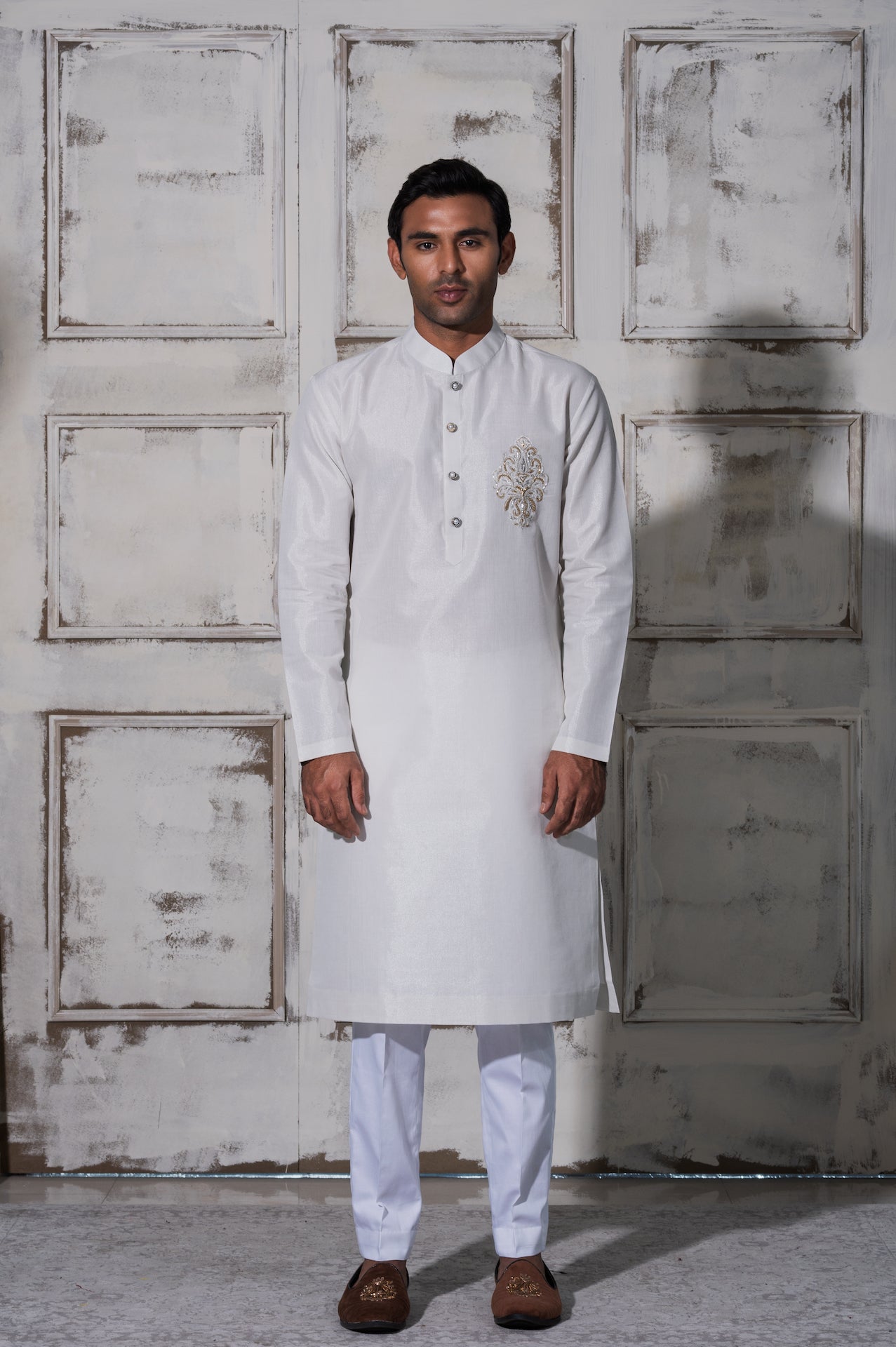 advait-silver-kurta-motif-embroidered-01.jpg