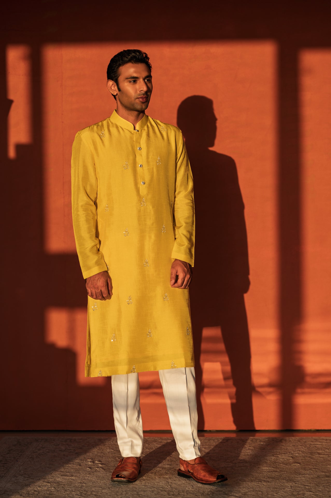 arjun-yellow-kurta-gold-handwork-detailing-02.jpg