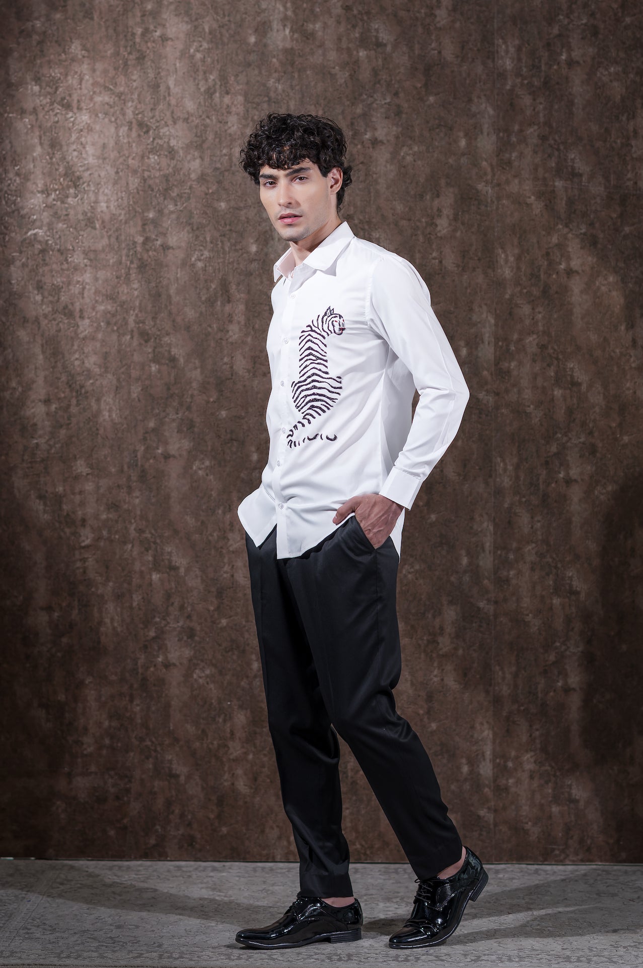 black-tiger-hand-embroidered-designer-shirt-01.jpg